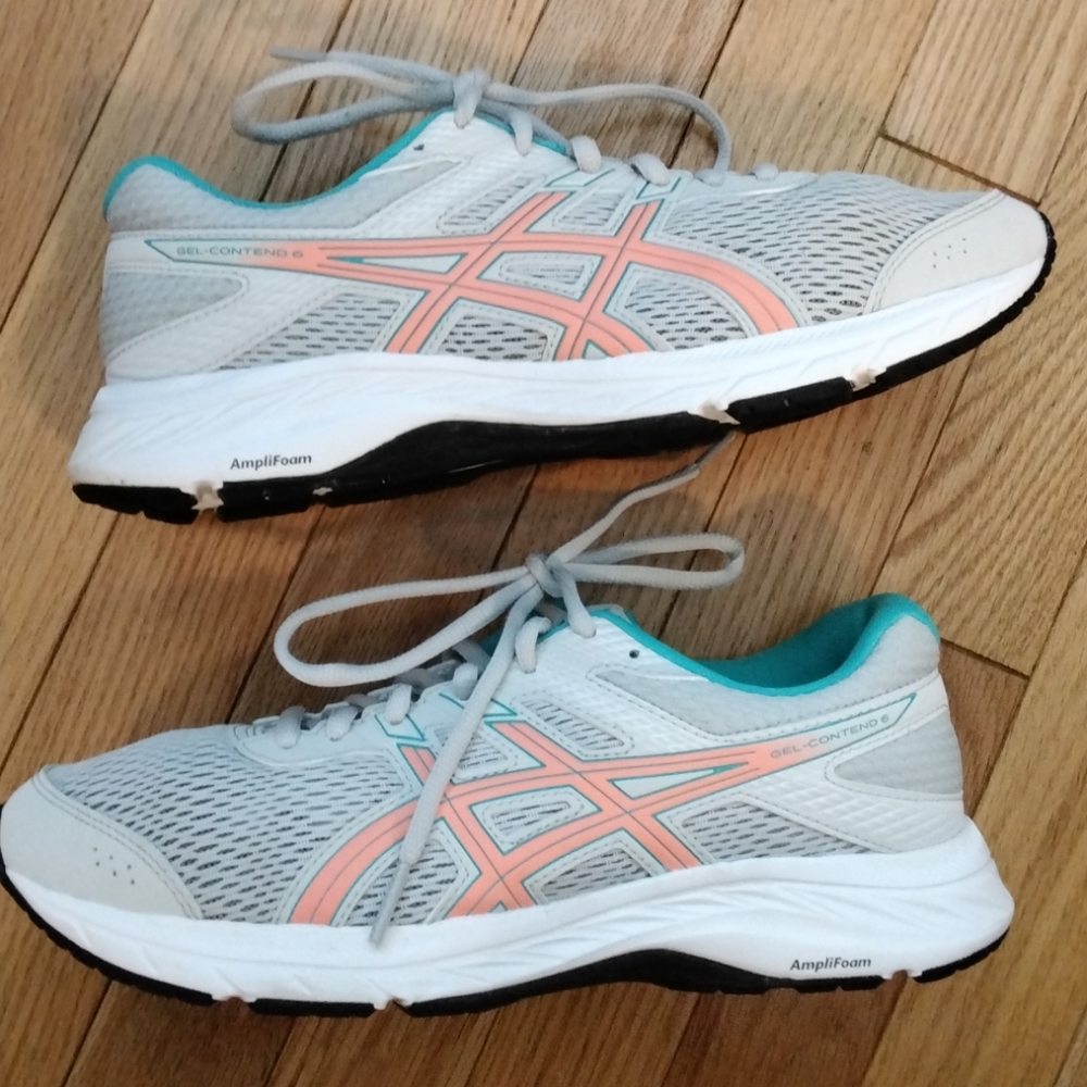 - - Asics "everyday comfort" amplifoam athletic shoes